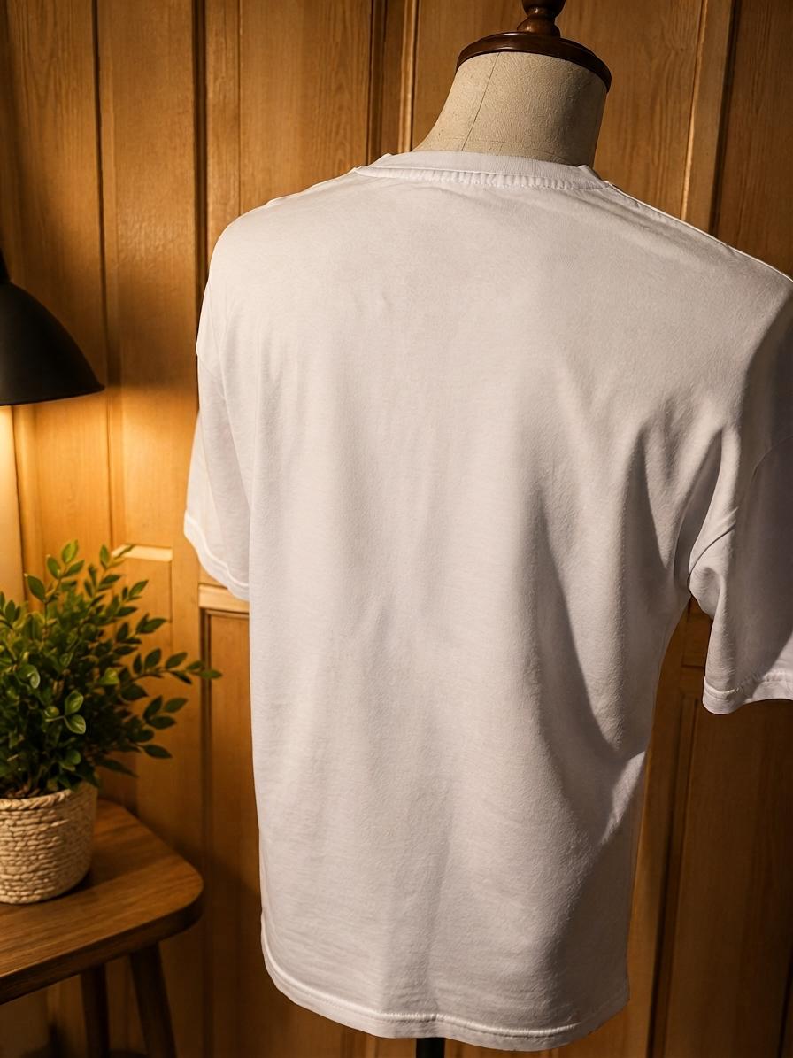 Nakış Detaylı Oversize Beyaz T-Shirt – “CLEAR VISION”